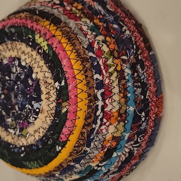 Handmade Rag Rug Bowl - Picture 3 of 7
